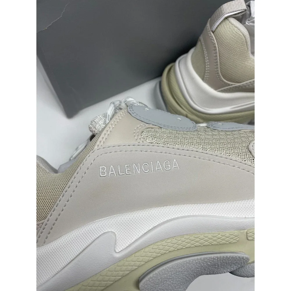 Balenciaga Men's Triple S Runner Sneakers US 11 EU 44 Rtl $1100 New with Box